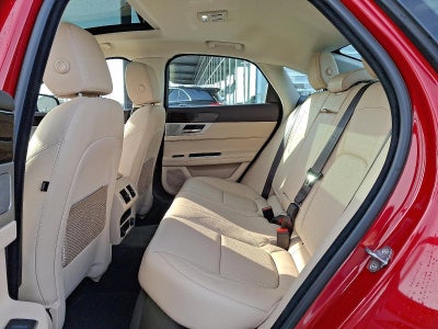 2016 Jaguar XF 4dr Sdn 35t Prestige AWD