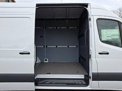 2025 Mercedes-Benz Sprinter Cargo Van 2500 Standard Roof I4 Diesel HO 144" RWD
