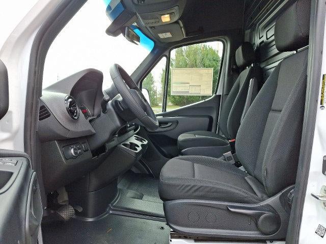 2025 Mercedes-Benz Sprinter Cargo Van 2500 Standard Roof I4 Diesel HO 144" RWD