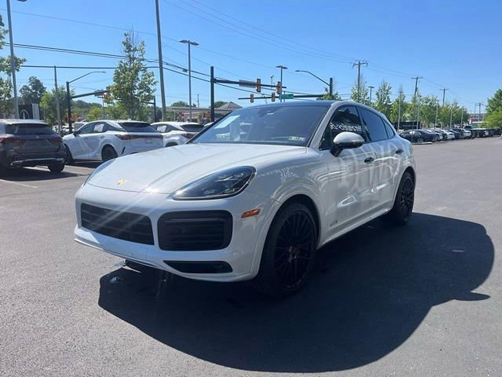 2022 Porsche Cayenne GTS Coupe AWD