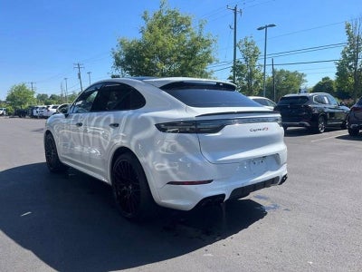 2022 Porsche Cayenne GTS Coupe AWD