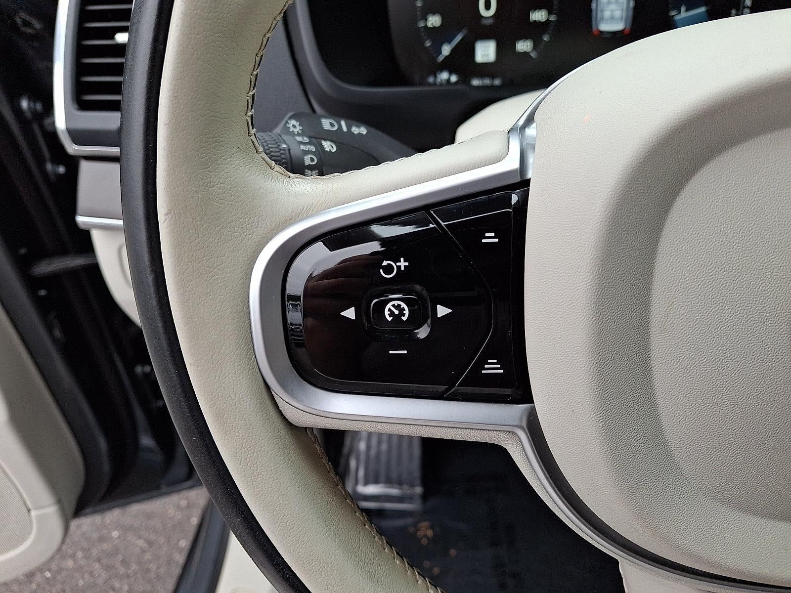 2019 Volvo XC90 T6 AWD Momentum