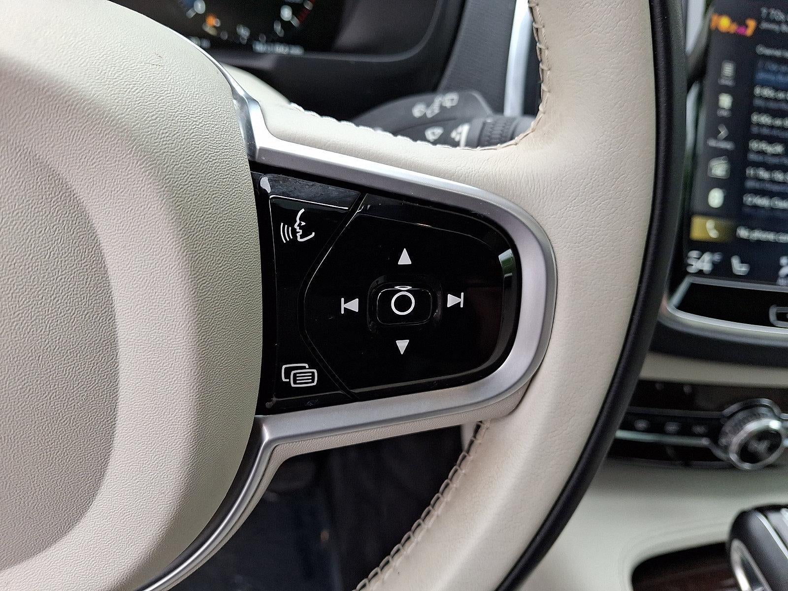 2019 Volvo XC90 T6 AWD Momentum