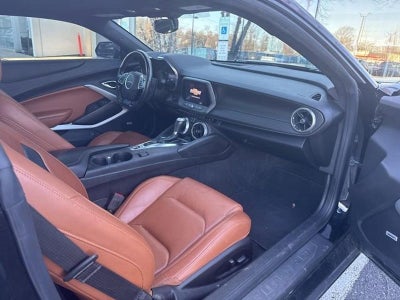 2021 Chevrolet Camaro 2dr Coupe 2LT