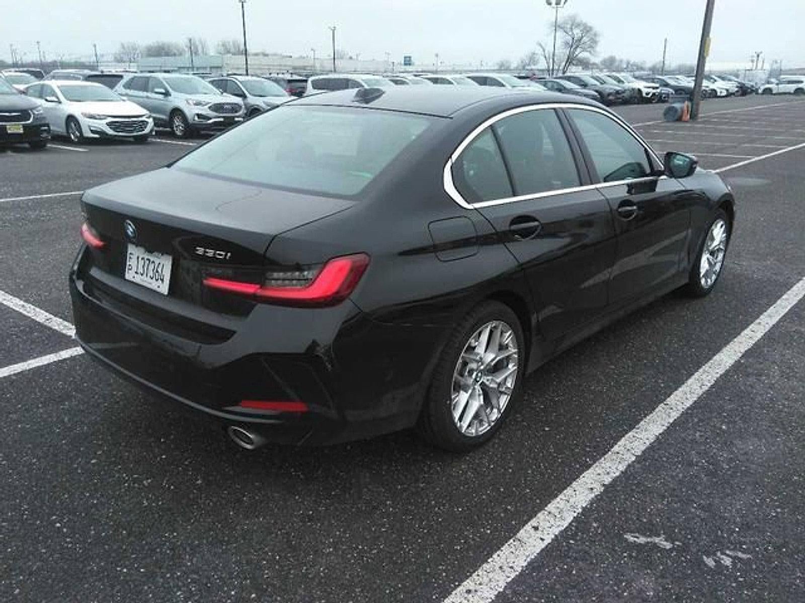 2025 BMW 330i xDrive Sedan
