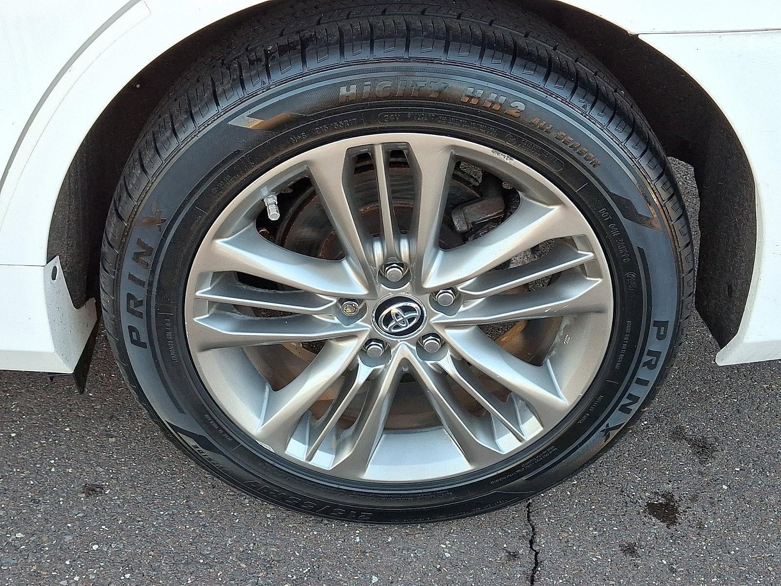 2015 Toyota Camry 4dr Sdn I4 Auto SE (SE)