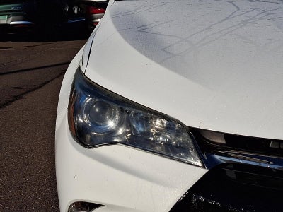 2015 Toyota Camry 4dr Sdn I4 Auto SE (SE)