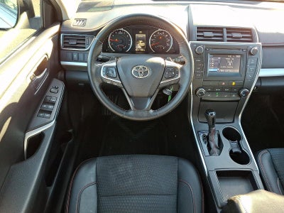 2015 Toyota Camry 4dr Sdn I4 Auto SE (SE)