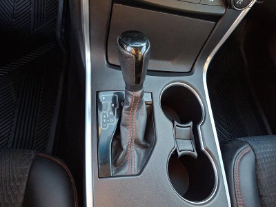 2015 Toyota Camry 4dr Sdn I4 Auto SE (SE)