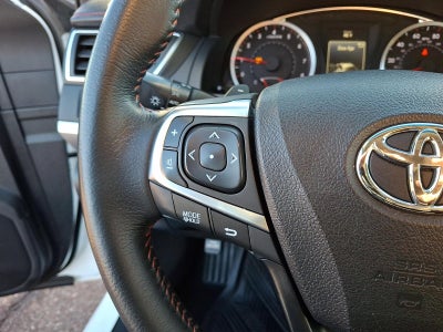 2015 Toyota Camry 4dr Sdn I4 Auto SE (SE)