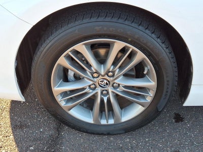2015 Toyota Camry 4dr Sdn I4 Auto SE (SE)