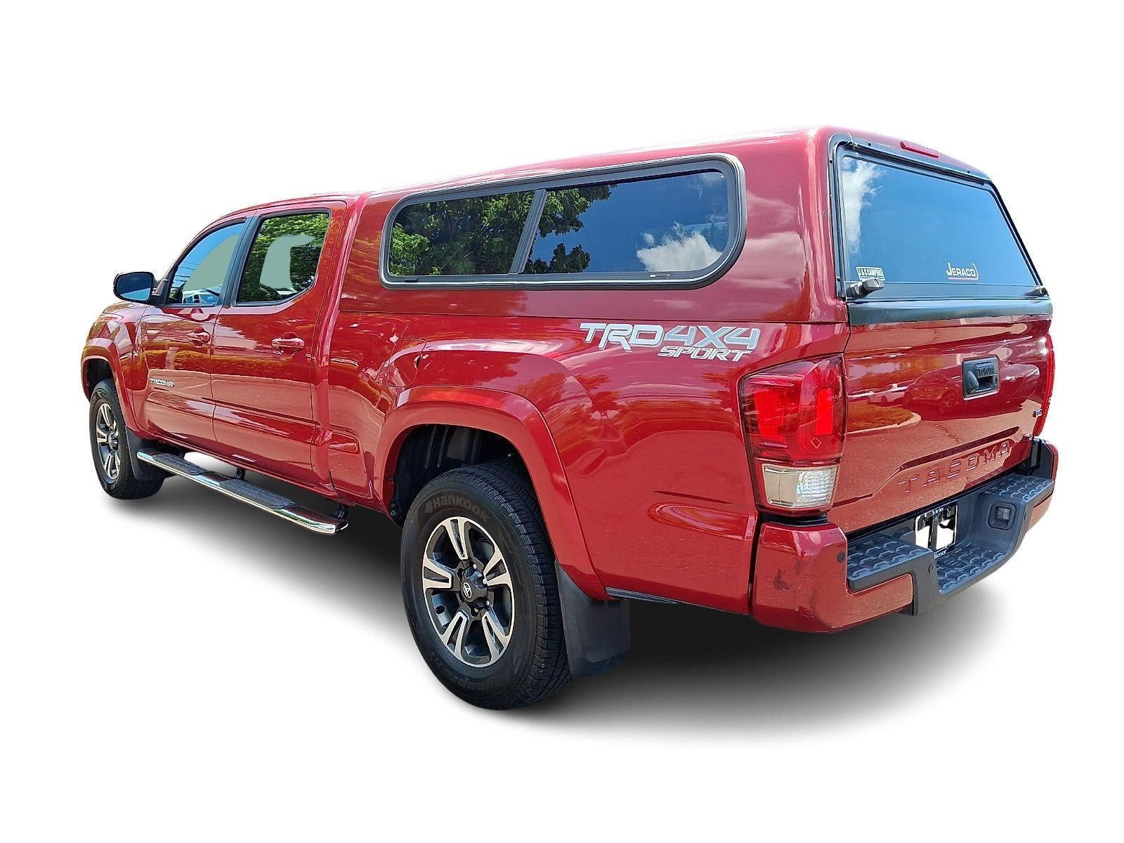 2017 Toyota Tacoma TRD Sport Double Cab 6' Bed V6 4x4 AT (Natl)