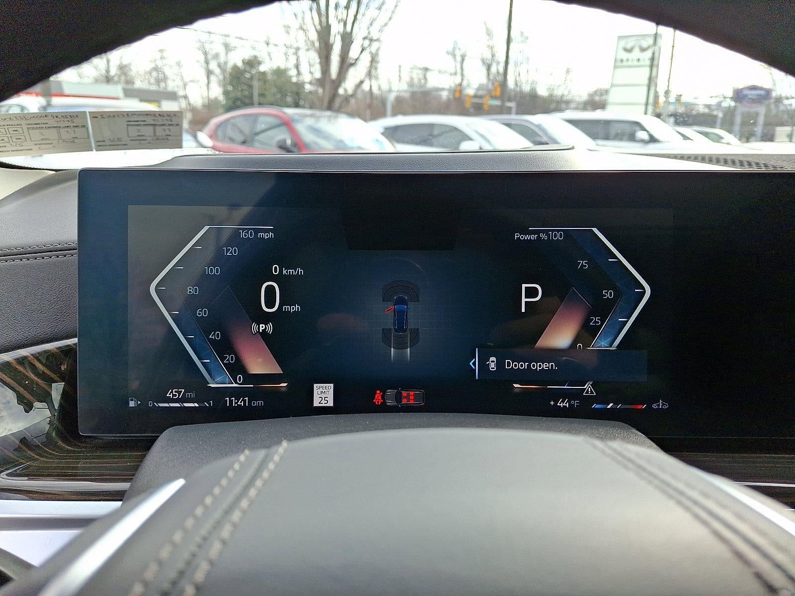 2023 BMW X7 xDrive40i Sports Activity Vehicle