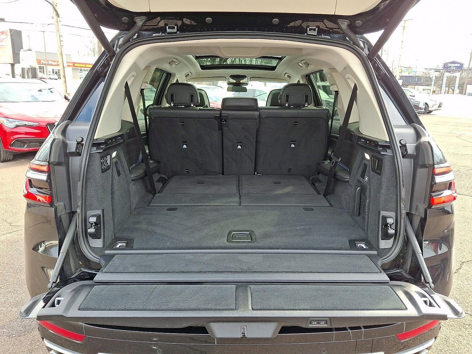 2023 BMW X7 xDrive40i Sports Activity Vehicle