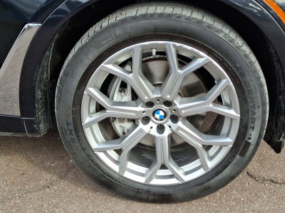 2023 BMW X7 xDrive40i Sports Activity Vehicle