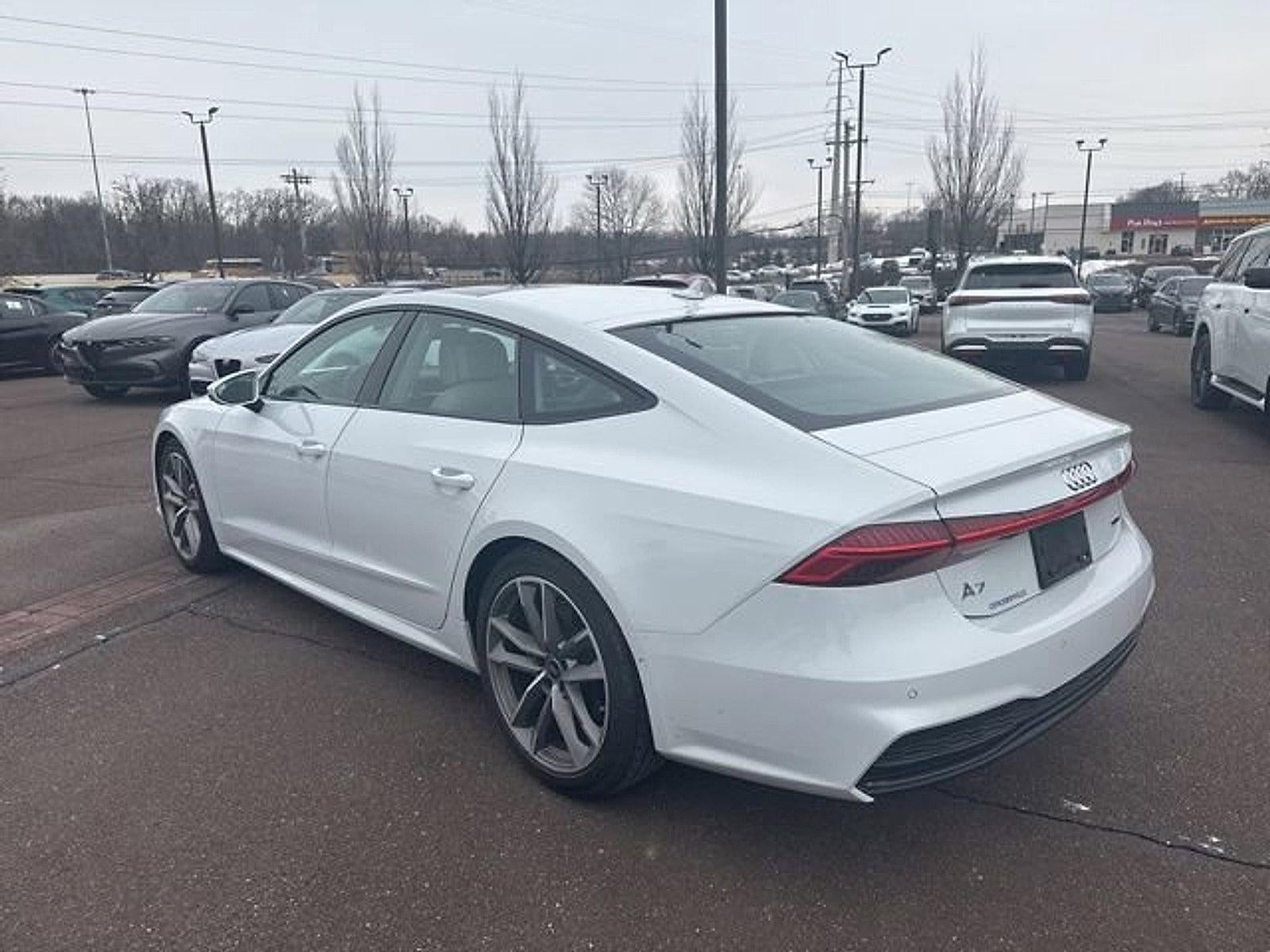 2022 Audi A7 Premium Plus 55 TFSI quattro