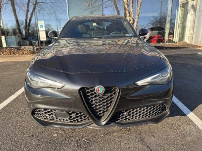 2022 Alfa Romeo Giulia Veloce AWD