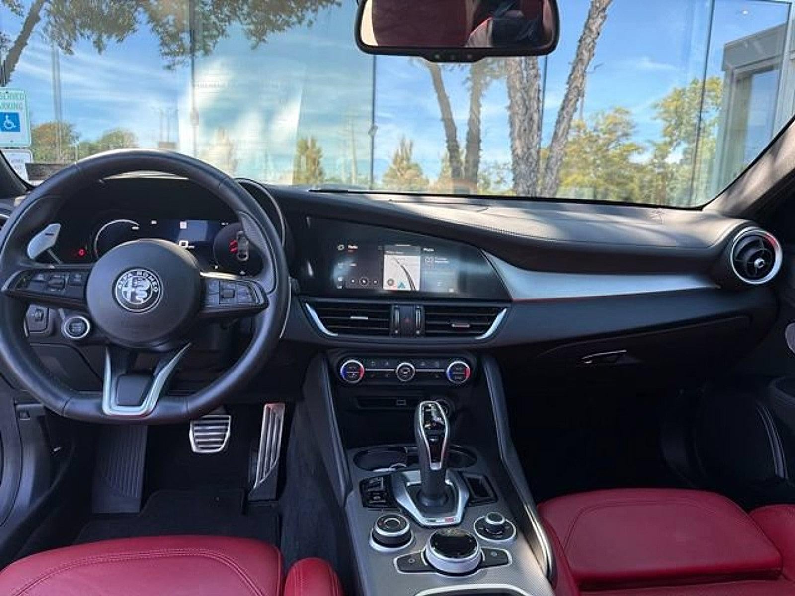 2024 Alfa Romeo Giulia Veloce AWD