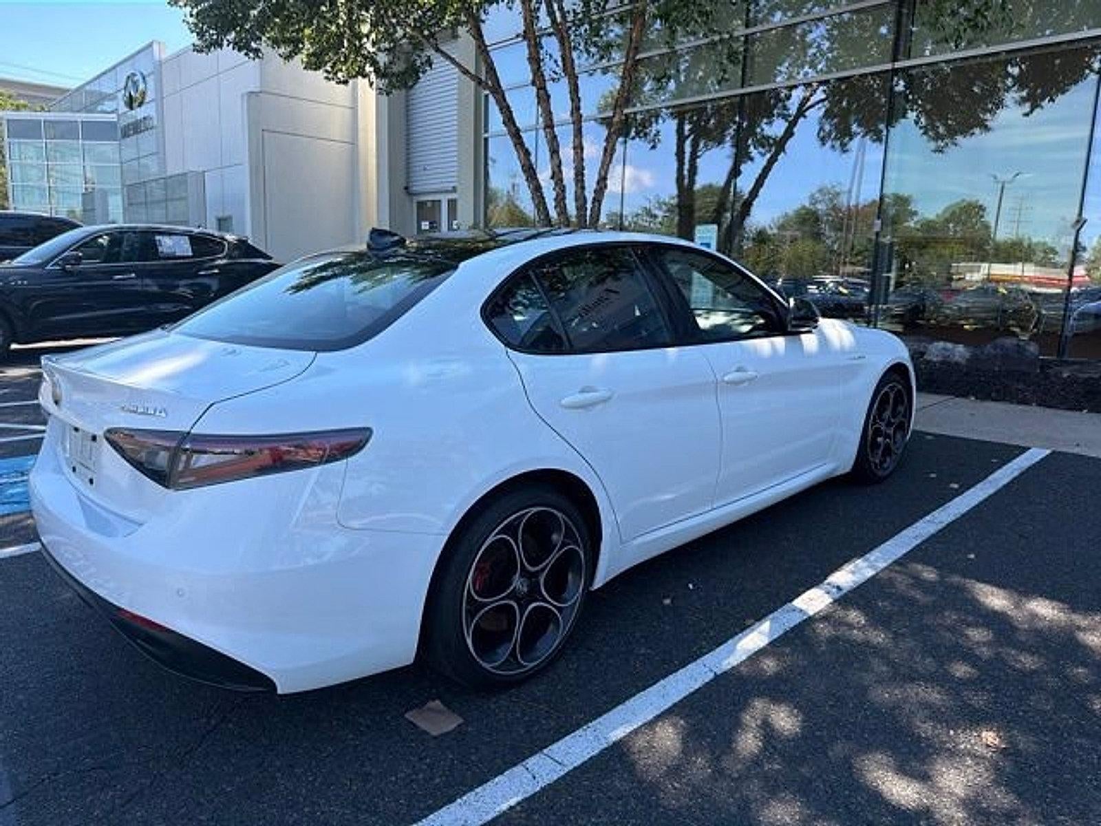 2024 Alfa Romeo Giulia Veloce AWD