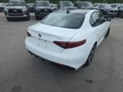 2023 Alfa Romeo Giulia Veloce AWD
