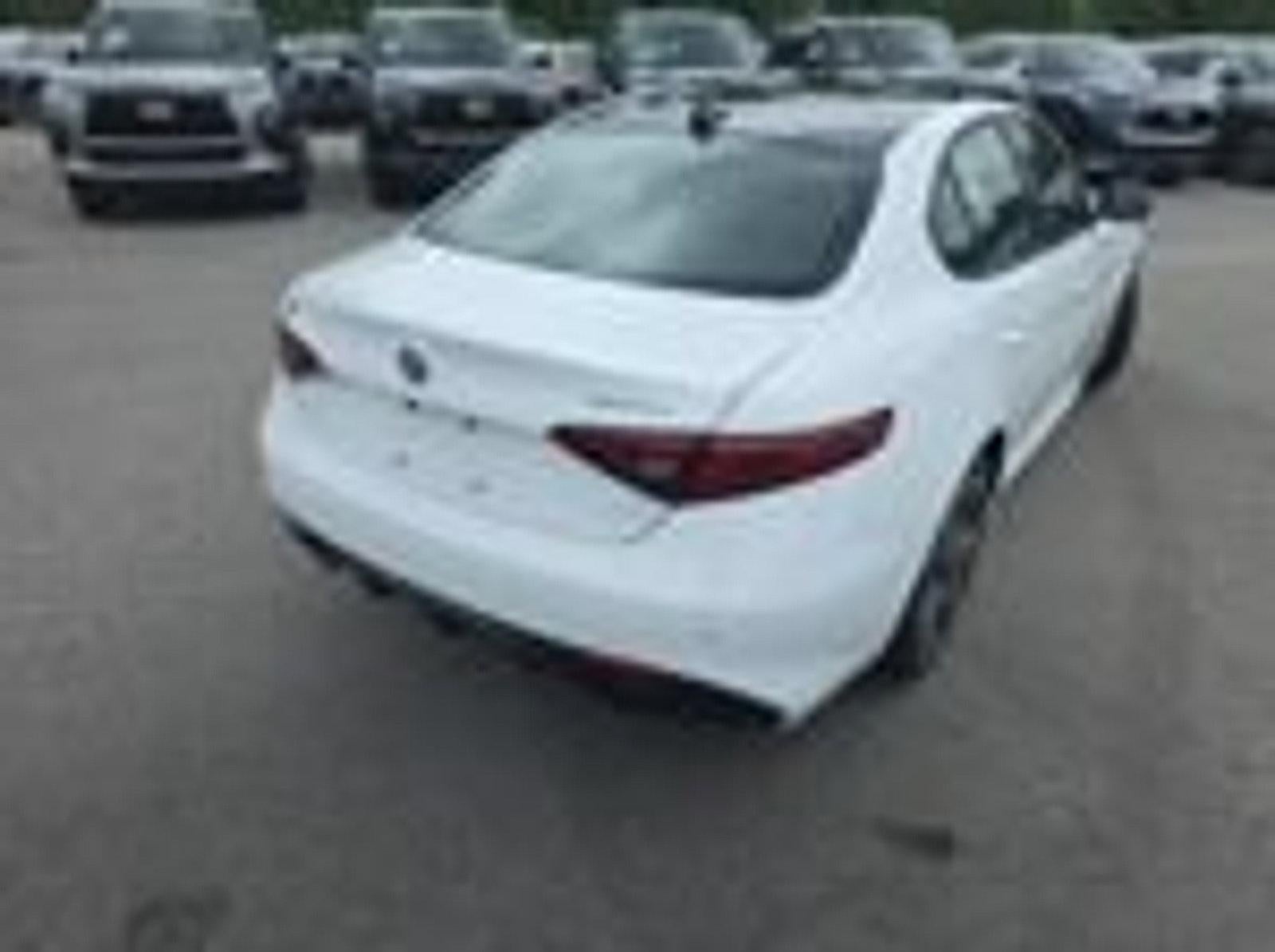 2023 Alfa Romeo Giulia Veloce AWD