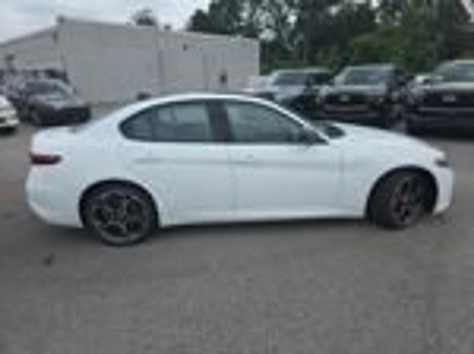 2023 Alfa Romeo Giulia Veloce AWD
