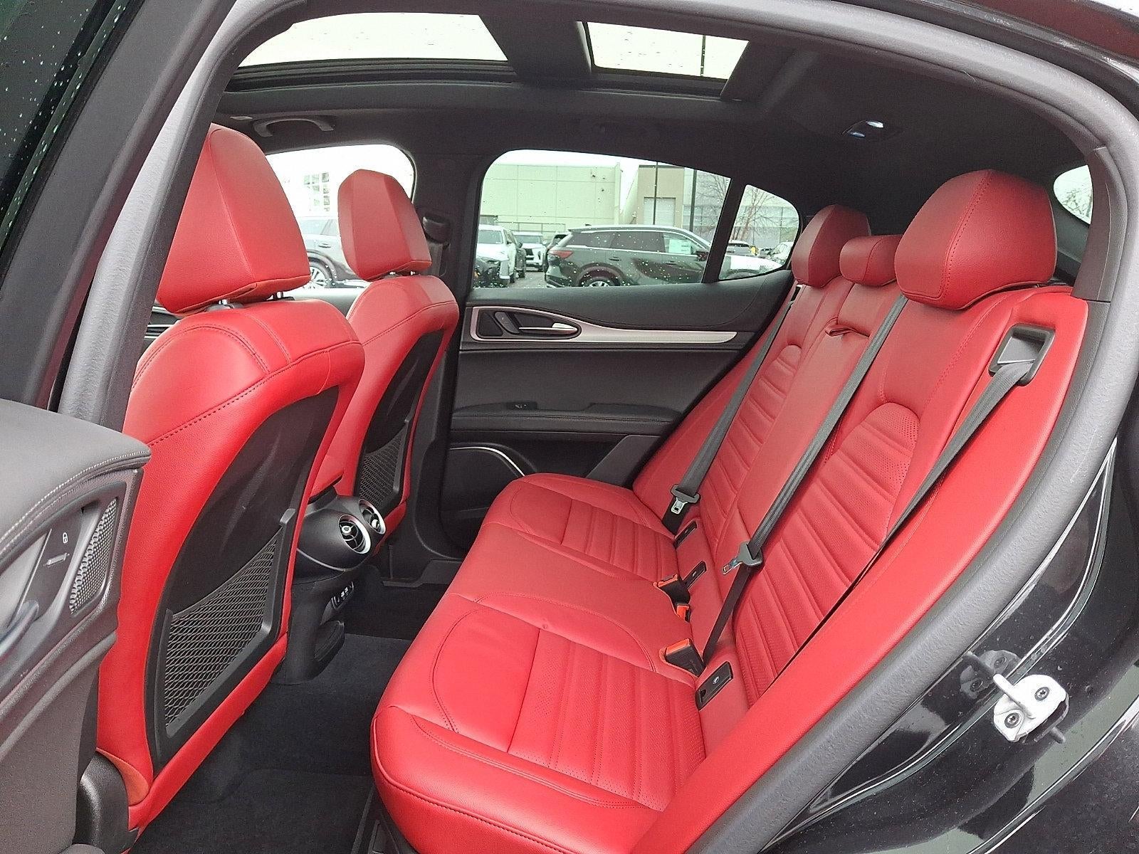 2022 Alfa Romeo Stelvio Veloce AWD