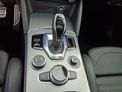 2024 Alfa Romeo Stelvio Veloce AWD