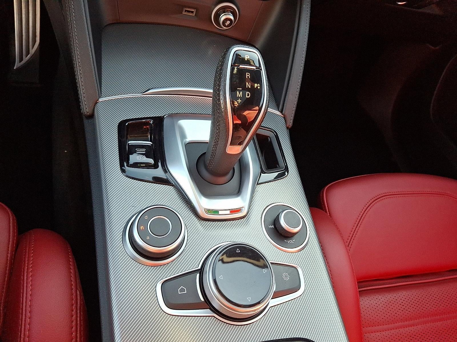 2024 Alfa Romeo Stelvio Veloce AWD