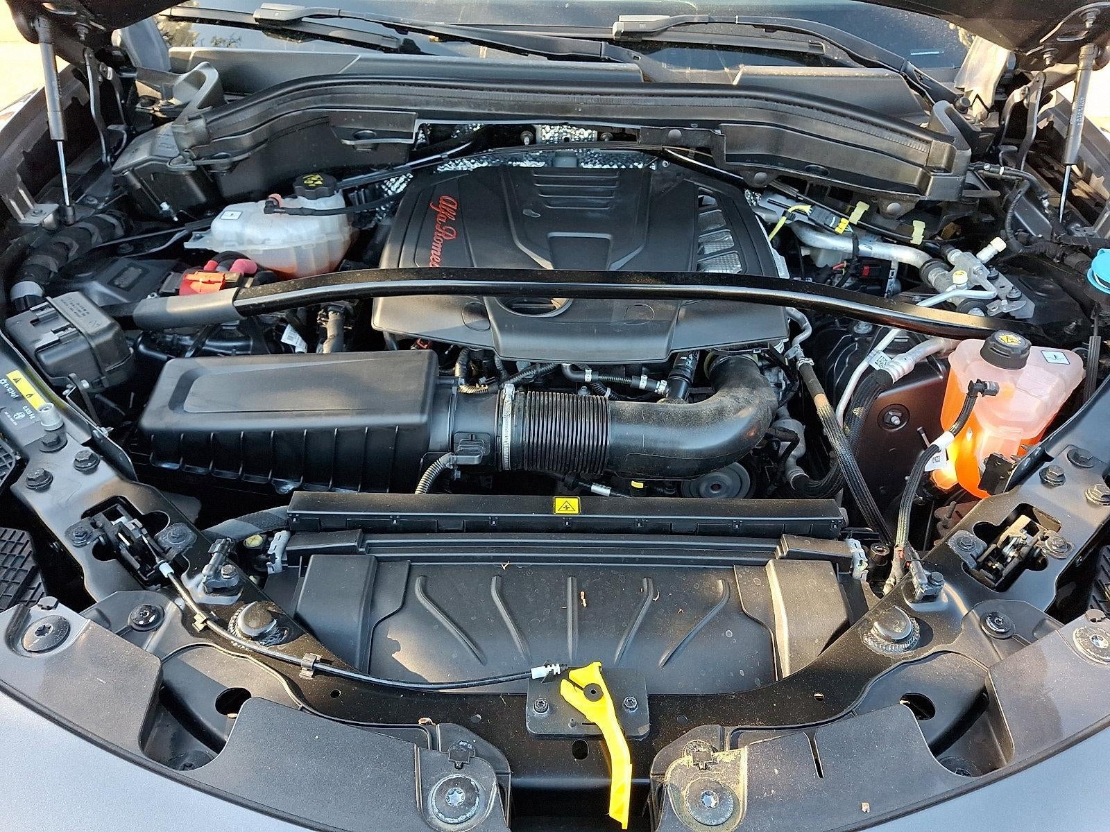 2024 Alfa Romeo Stelvio Veloce AWD