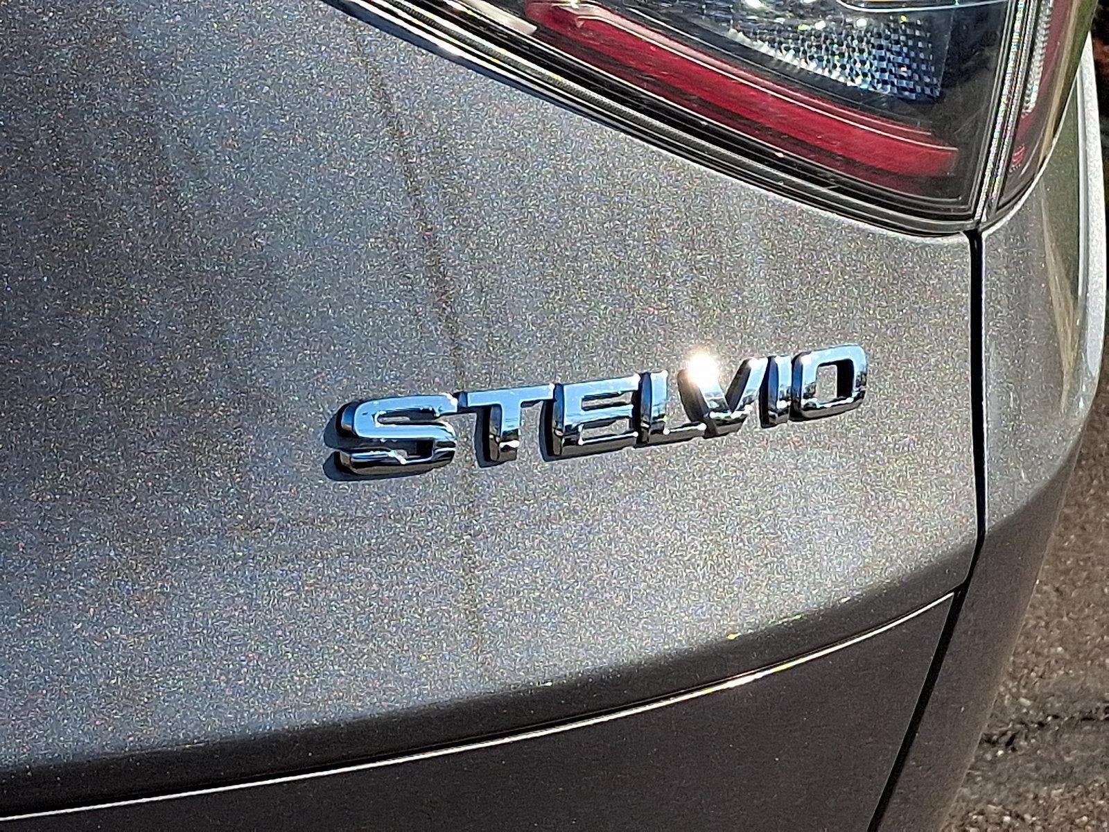 2024 Alfa Romeo Stelvio Veloce AWD