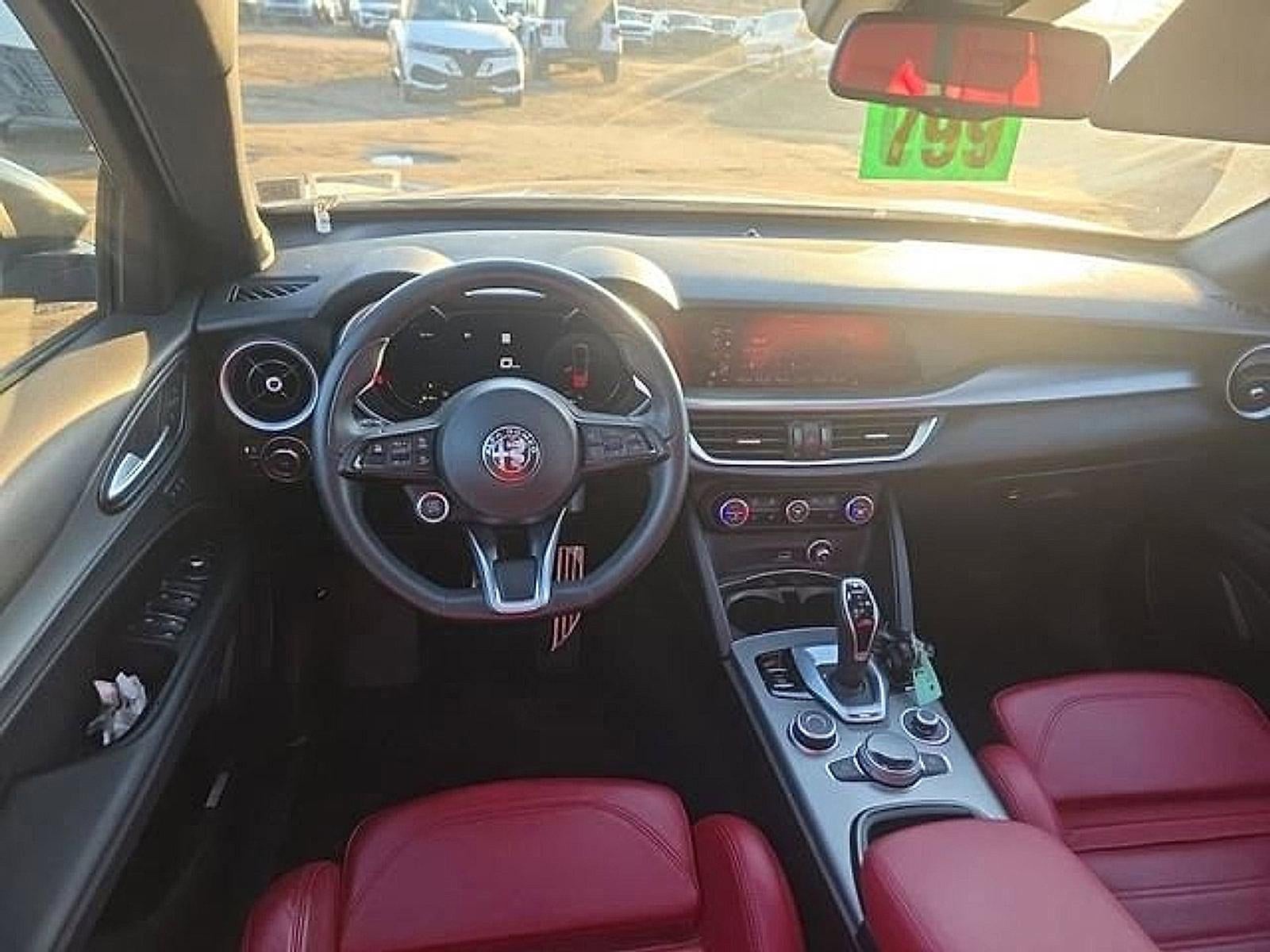 2024 Alfa Romeo Stelvio Veloce AWD
