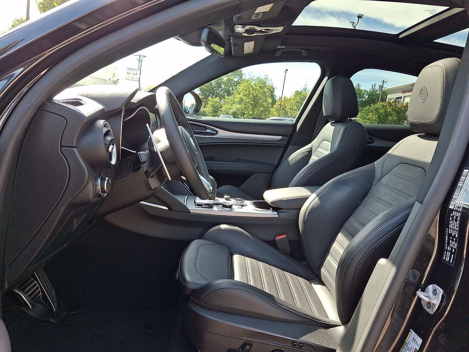 2023 Alfa Romeo Stelvio Veloce AWD