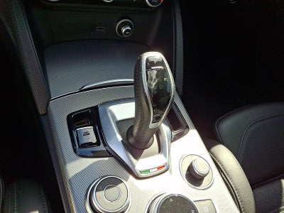 2023 Alfa Romeo Stelvio Veloce AWD