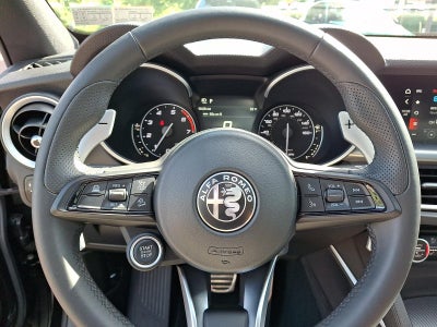 2023 Alfa Romeo Stelvio Veloce AWD