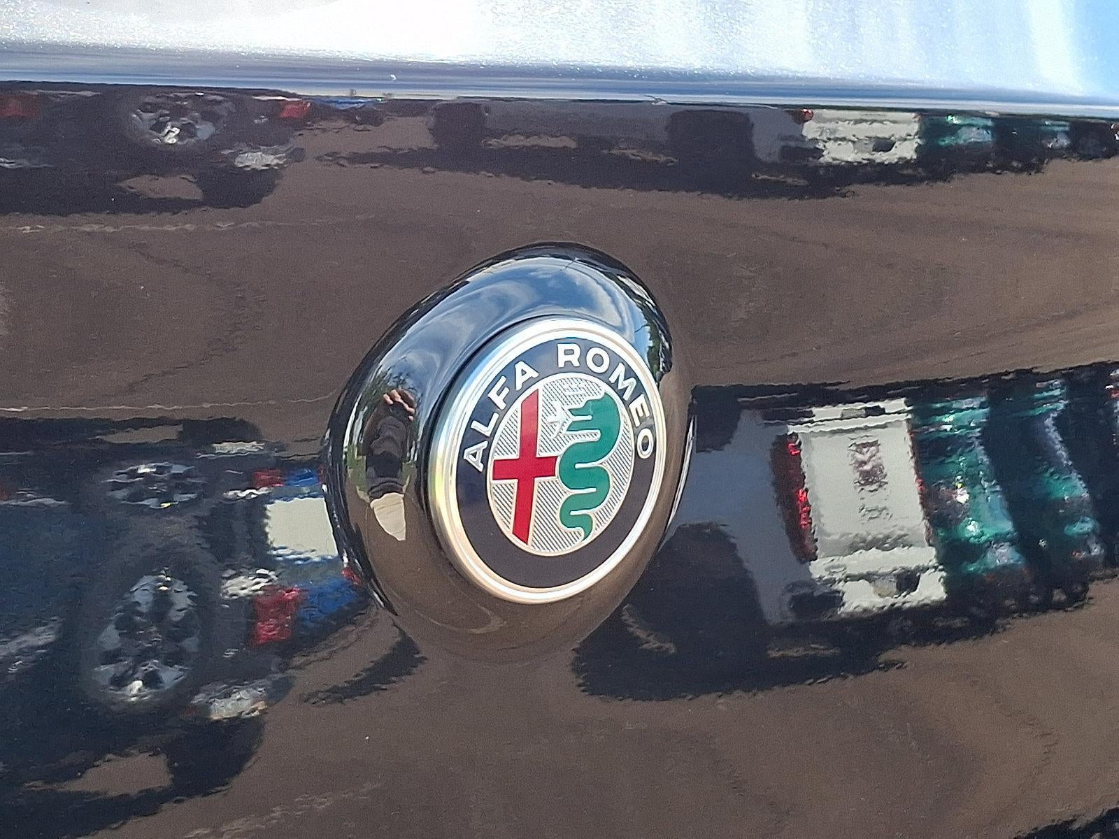 2023 Alfa Romeo Stelvio Veloce AWD