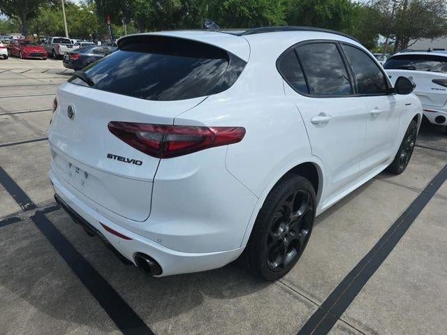 2023 Alfa Romeo Stelvio Estrema AWD