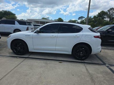 2023 Alfa Romeo Stelvio Estrema AWD