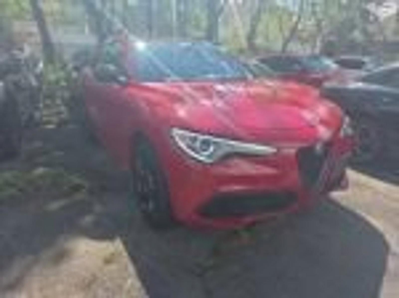 2023 Alfa Romeo Stelvio Estrema AWD