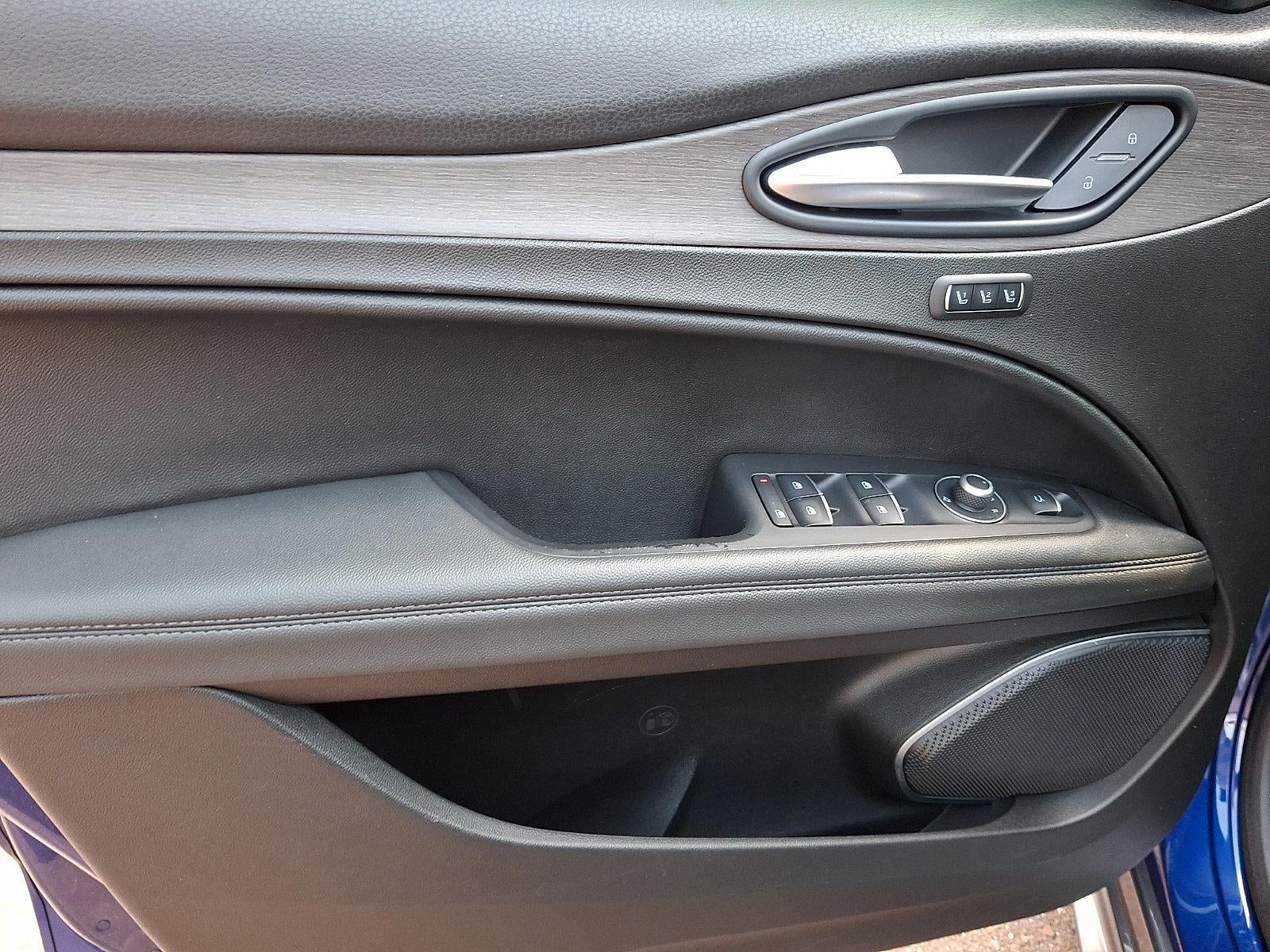 2023 Alfa Romeo Stelvio Ti AWD