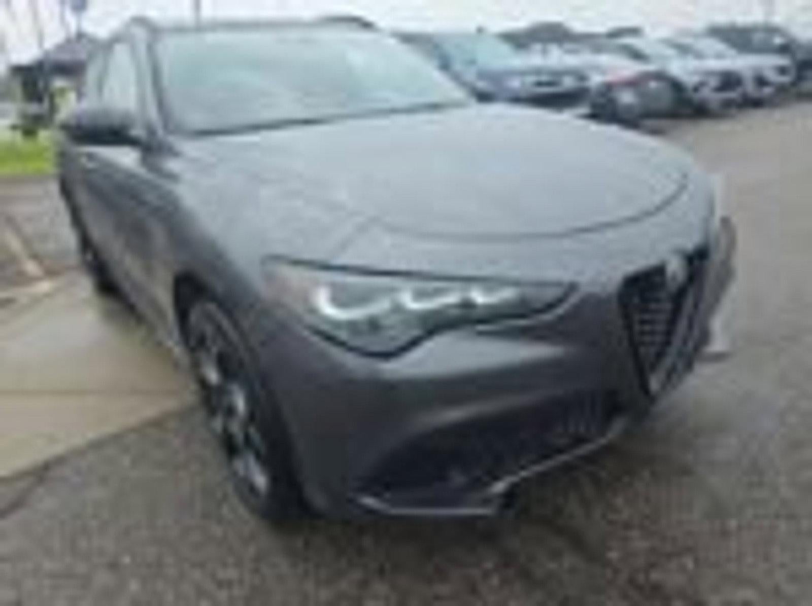 2024 Alfa Romeo Stelvio Veloce AWD