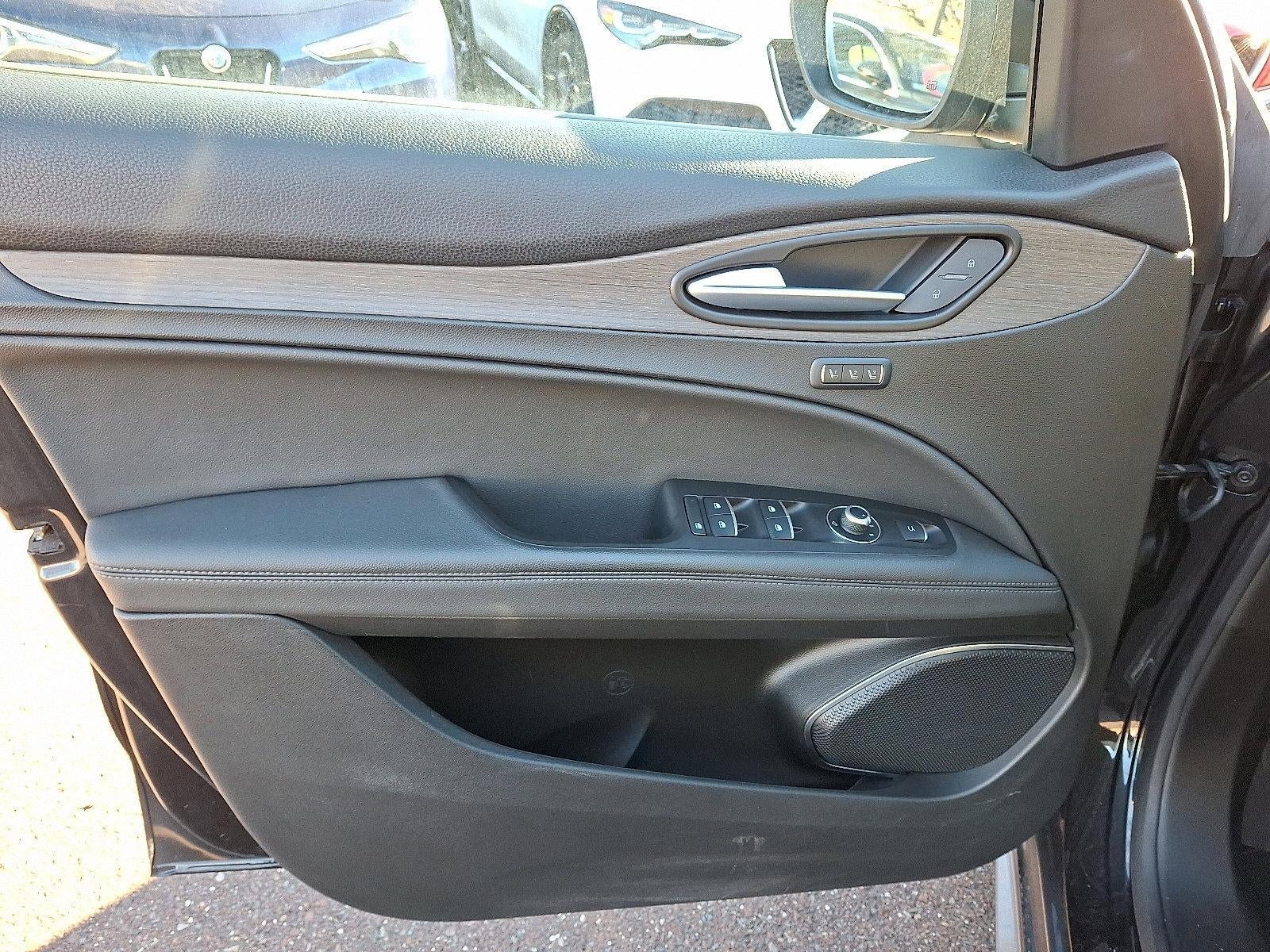 2022 Alfa Romeo Stelvio Ti AWD