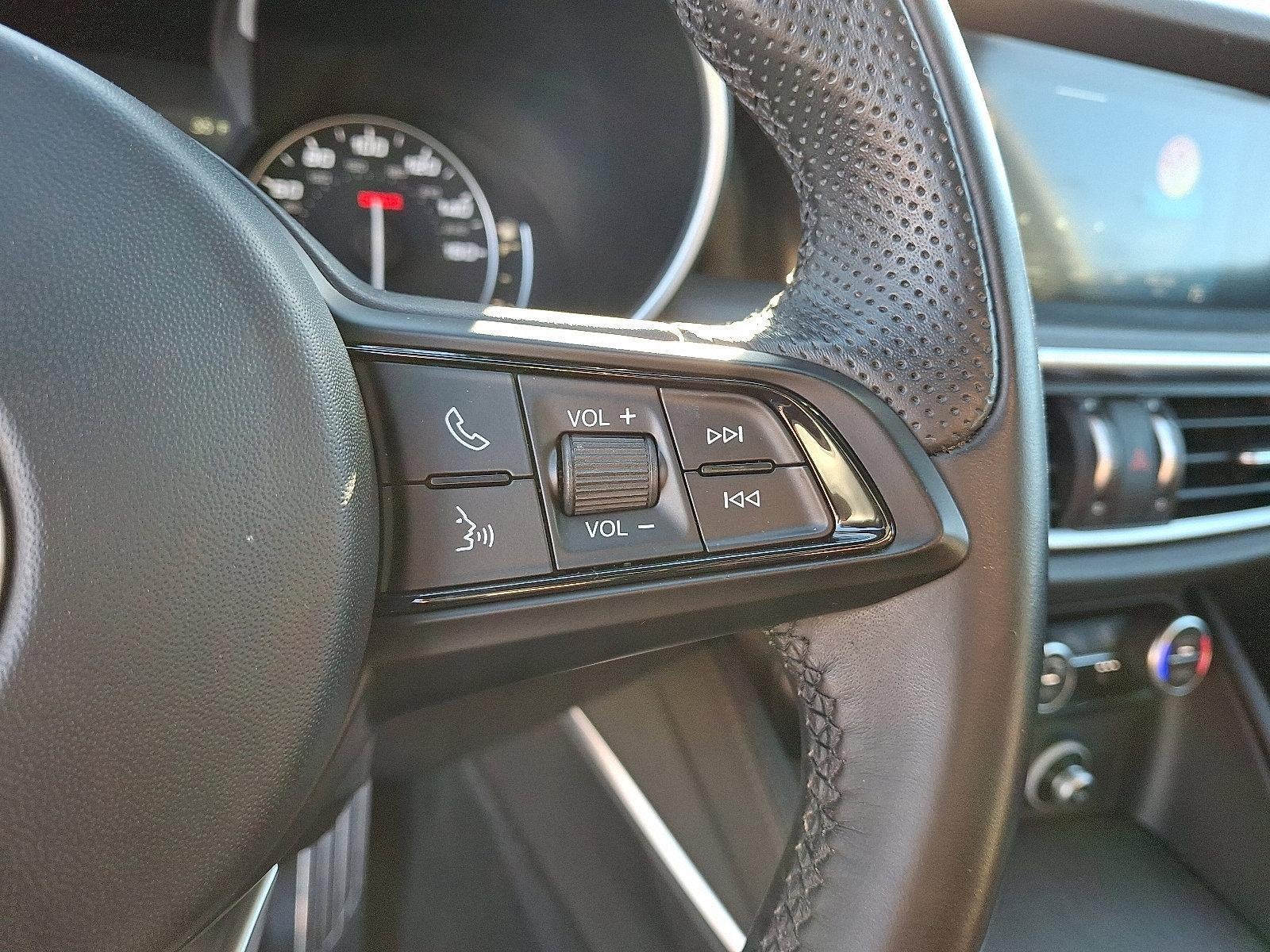 2022 Alfa Romeo Stelvio Ti AWD