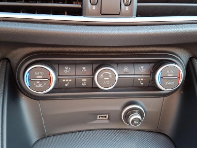 2023 Alfa Romeo Stelvio Veloce AWD