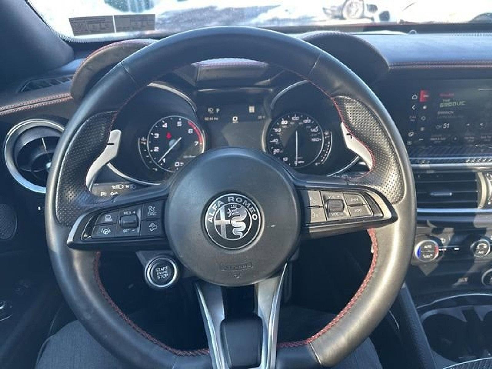 2023 Alfa Romeo Stelvio Estrema AWD