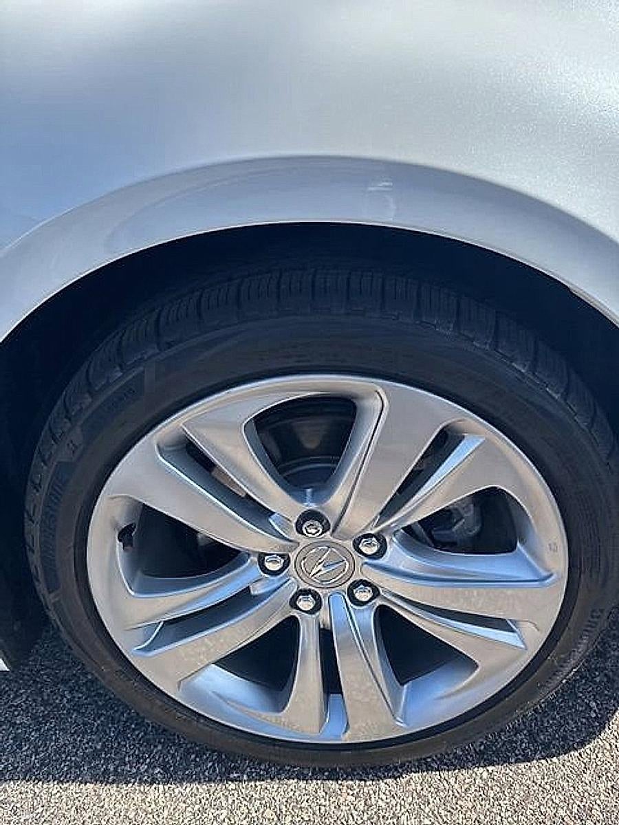 2022 Acura TLX FWD w/Technology Package