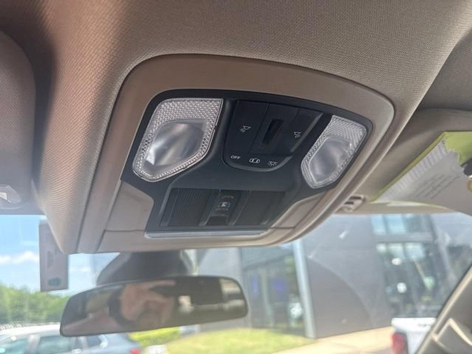 2020 RAM 1500 Big Horn 4x4 Crew Cab 5'7" Box