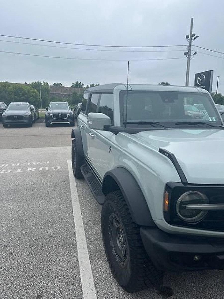2024 Ford Bronco Outer Banks 4 Door 4x4