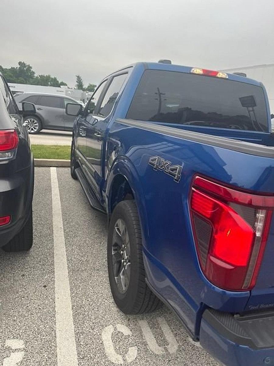 2025 Ford F-150 STX 4WD SuperCrew 5.5' Box