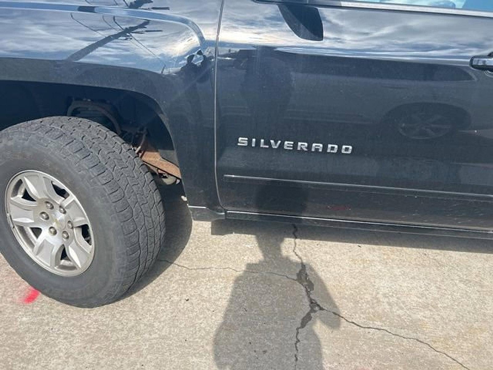 2018 Chevrolet Silverado 1500 Double Cab Standard Box 4-Wheel Drive LT